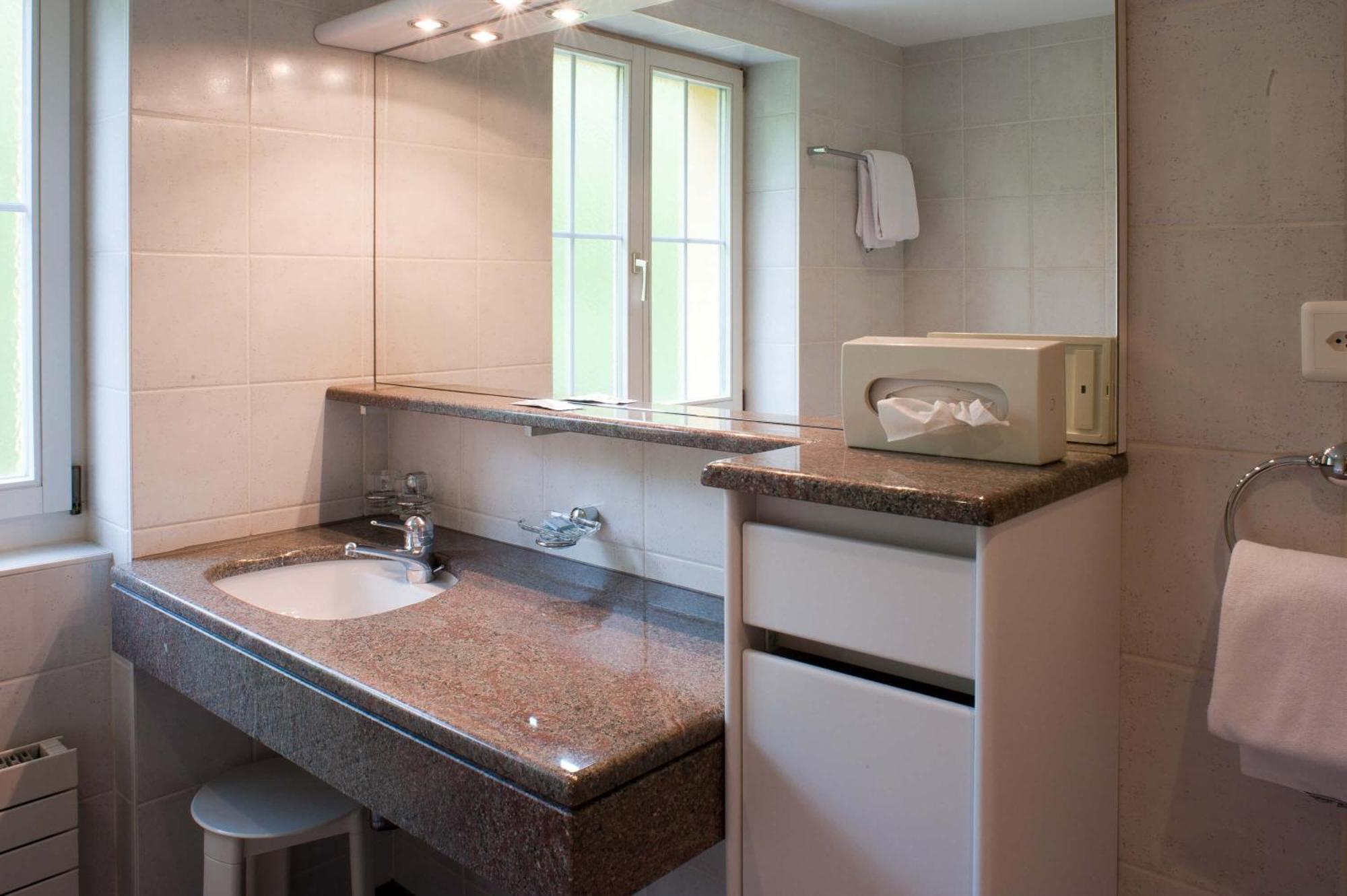 Hotel Post Бивио Екстериор снимка